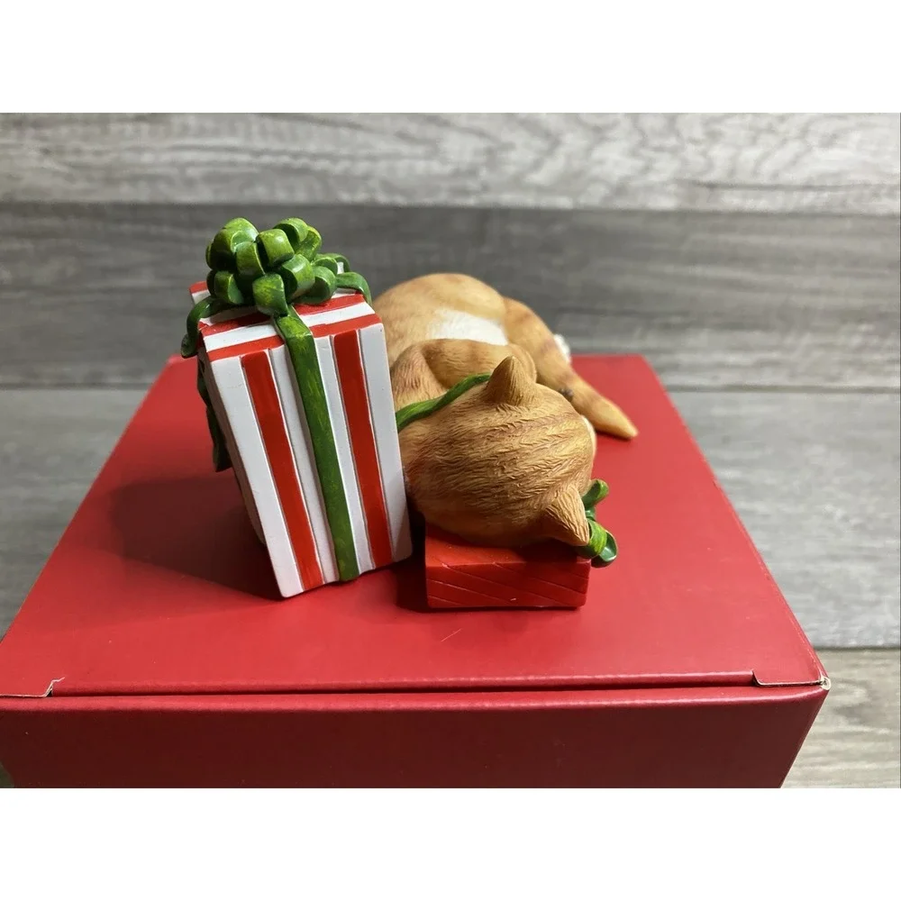 LENOX‎ KITTY'S CHRISTMAS NAP FIGURINE with Box
